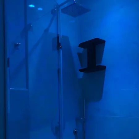 Angolo83 Centro Отель типа 