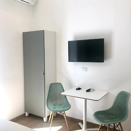 Bed & Breakfast Angolo83 Centro