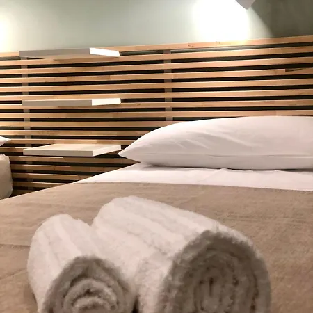 Bed & Breakfast Angolo83 Centro Palermo