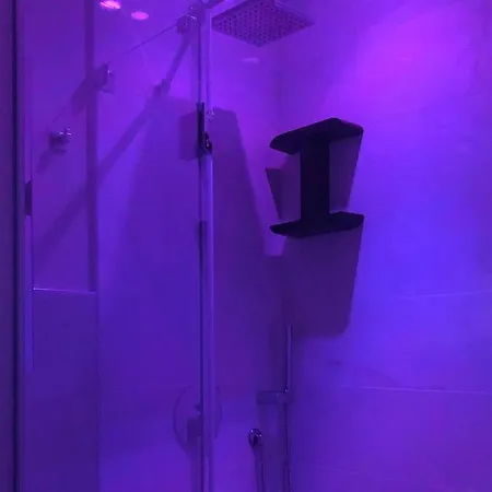 Angolo83 Centro 4*