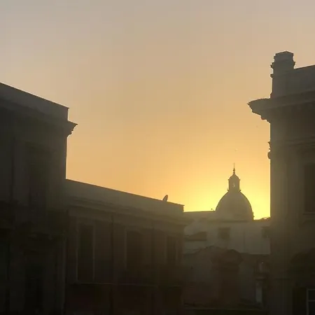 Angolo83 Centro Oda ve Kahvaltı