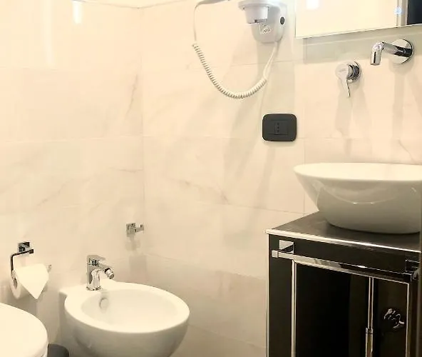 Bed & Breakfast Angolo83 Centro 4*