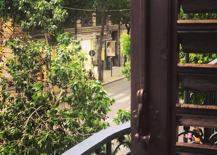 Bed & Breakfast Angolo83 Centro 4*